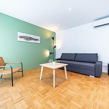 Appartamento Le Pressense 4 Pers Balcon-Metro Republique Villeurbanne Esterno foto