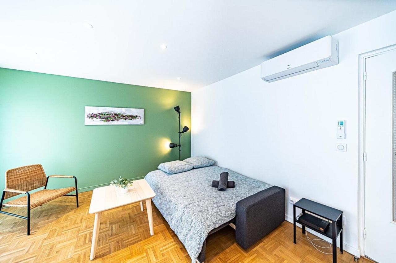 Appartamento Le Pressense 4 Pers Balcon-Metro Republique Villeurbanne Esterno foto