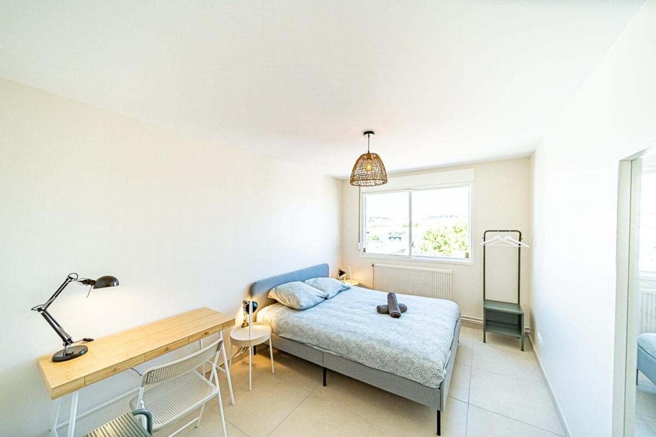 Appartamento Le Pressense 4 Pers Balcon-Metro Republique Villeurbanne Esterno foto